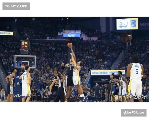 马刺队新星文班亚马表现亮眼,25+15+5+5数据仅次邓肯和罗宾逊 马刺队新星文班亚马表现亮眼,25+15+5+5数据仅次邓肯和罗宾逊